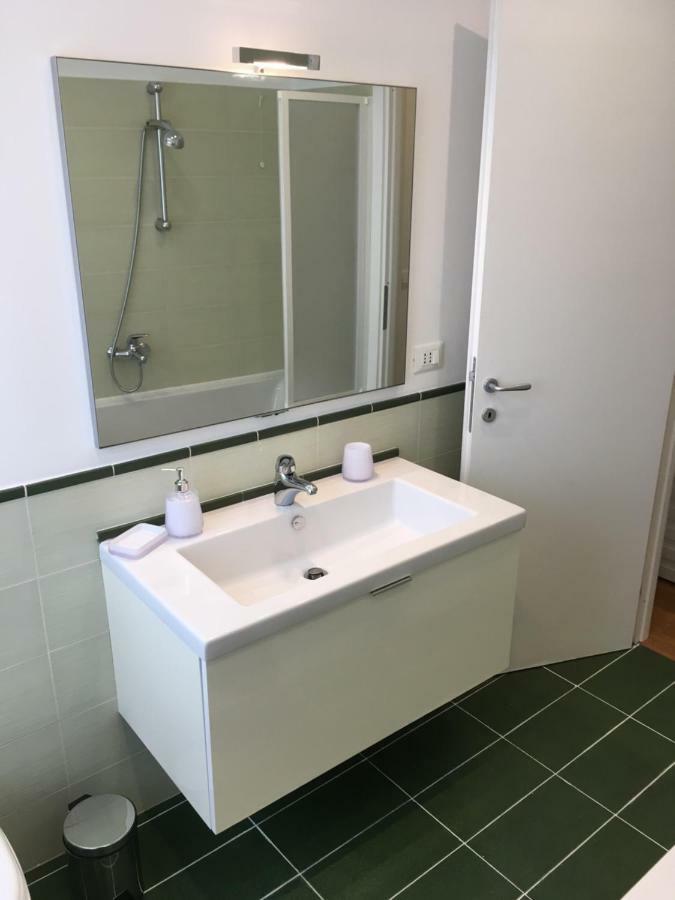 Cooper Apartment Genua Buitenkant foto